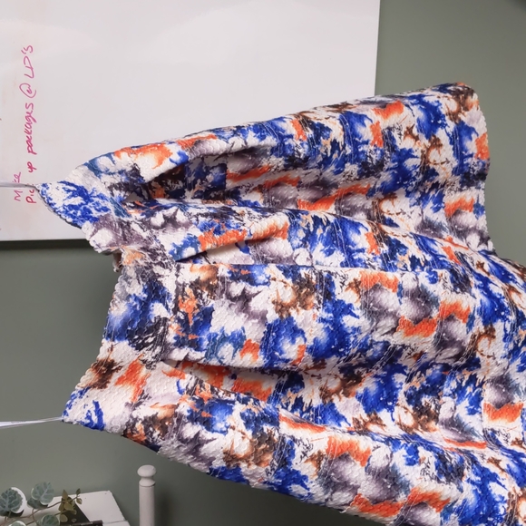 Skirt high waste, size small, bright - Picture 3 of 6